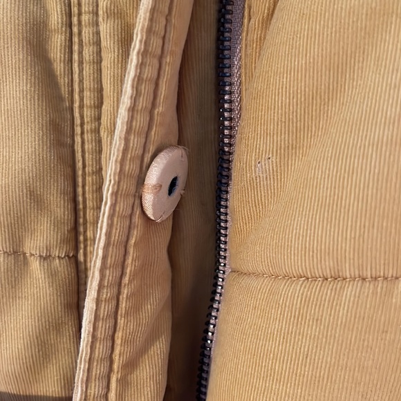 Yellow Pilcro vest. Size medium - Picture 2 of 3